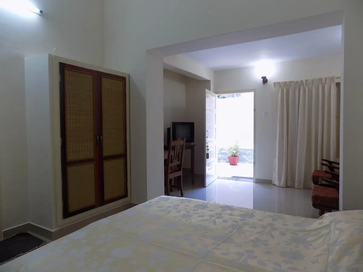 Hotel Safire Residency Thiruvananthapuram