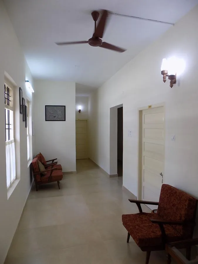 Hotel Safire Residency Thiruvananthapuram