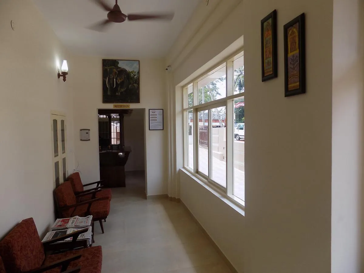 Hotel Safire Residency Thiruvananthapuram